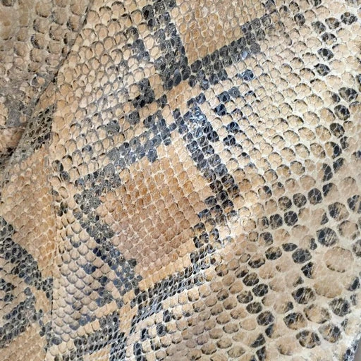 Robe Python- 36 / 38 5 Robe Python- 36 / 38 – Image 5