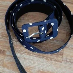 Robe à Pois- 42 / 44 -Cachare Vetements Magasin 14a4ee56 bbca 4d69 9331 5ee5e7ac70df