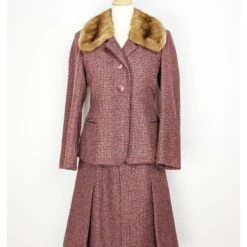 Tailleur Robe En Laine- 38 -Cachare Vetements Magasin 15f8d9e2 6bbe 4ae5 b719 3e49e43abd4e