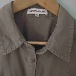 Robe Saharienne En Lin- 36 / 38 -Cachare Vetements Magasin 29921096 7deb 41df 8b5e 50ba4996adbe