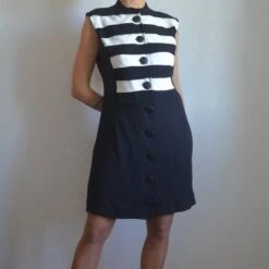 Robe Louis Féraud- 38 -Cachare Vetements Magasin 2f2623df 8546 4644 83bb cd47a3059a0a