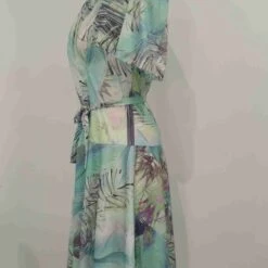 Robe à Fleurs- 38 / 40 -Cachare Vetements Magasin 376869be d68f 49df b950 ba1cc2c3ec44