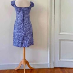 Mini Robe à Fleurs- 36 -Cachare Vetements Magasin 384e28d6 91f3 4069 b353 b9a95e63fb62