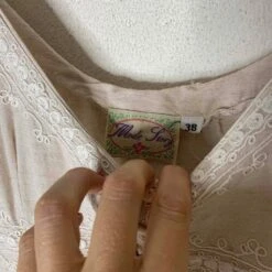 Robe Boutonnée Brodée- 34 / 36 -Cachare Vetements Magasin 3d1f1661 bb21 4f07 a08a dc9146981419