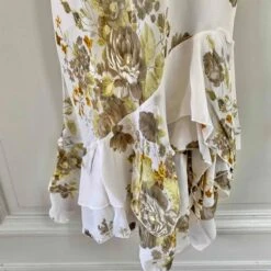 Robe Nuisette à Fleurs- 34 / 36 -Cachare Vetements Magasin 711701cd 07f1 4171 bff1 c1ec57e67850