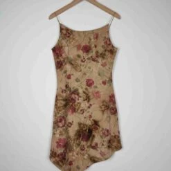 Robe Mini à Fleurs- 38 -Cachare Vetements Magasin 73e7030f 769a 4361 a739 49a3b1de1186