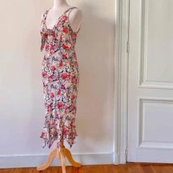 Robe Midi à Fleurs- 36 / 38 -Cachare Vetements Magasin 887f9e29 cd15 4de0 a2c0 055108879afd