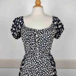 Robe à Fleurs- 36 -Cachare Vetements Magasin 9a677648 76cb 49fa 8515 d7bf292280d1