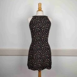 Robe Mini à Fleurs- 36 / 38 -Cachare Vetements Magasin 9ee4822f 826d 4e7f 8946 f18a376880d8