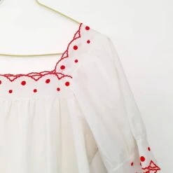 Robe Midi Brodée- 40 -Cachare Vetements Magasin a1bb75e4 13a7 4295 94b9 ffdc1c94d32e