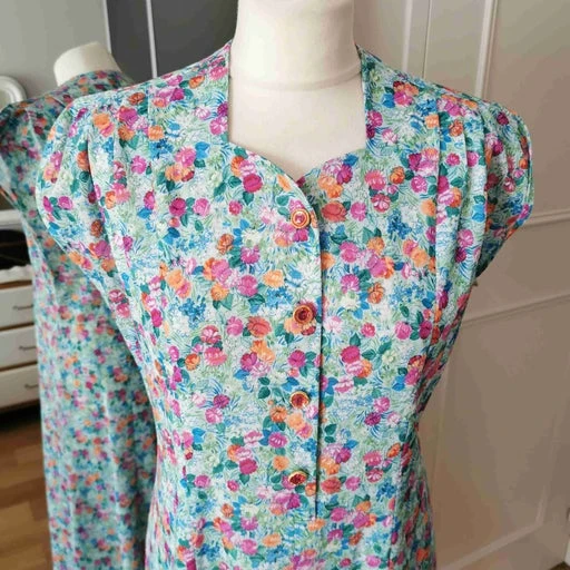 Robe Longue à Fleurs- 40 2 Robe Longue à Fleurs- 40 – Image 2