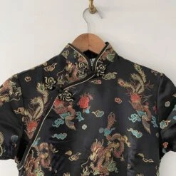 Robe Chinoise- 36 / 38 -Cachare Vetements Magasin af886f41 bf99 42c2 9813 b02097c44209