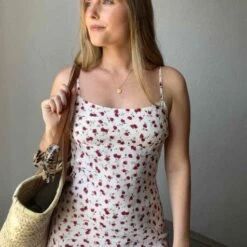 Robe à Fleur- 36 / 38 -Cachare Vetements Magasin afca2de5 242f 4e82 be11 03abfb269043