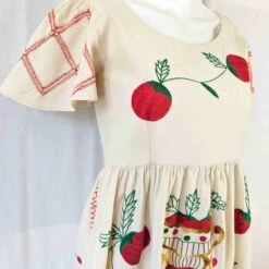 Robe Longue Brodée- 32 / 34 -Cachare Vetements Magasin b35421c6 f032 42ce a27f 63565a5b19a7