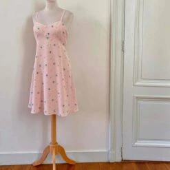 Robe Nuisette Cacharel- 36 -Cachare Vetements Magasin b78c15e7 bbb2 408d 8e23 4dcaf38802f2