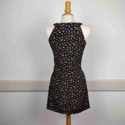 Robe Mini à Fleurs- 36 / 38 -Cachare Vetements Magasin d2989f64 cf89 4d19 9d3f 9fa5fc88c010