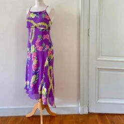 Robe Nuisette Dos Nu- 36 -Cachare Vetements Magasin d4d43ef6 eda6 4adb b3c5 7a1f7b1f9843