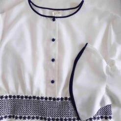 Robe Brodée- 36 / 38 -Cachare Vetements Magasin e9dc7631 31da 4806 9d36 141742d7abf3