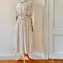 Robe Chemise En Soie- 38 -Cachare Vetements Magasin e9e9cf0c f4d2 48cc ba70 7ccb2c8c12df