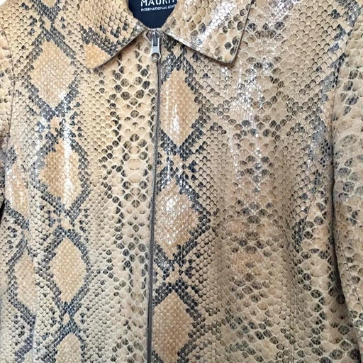 Robe Python- 36 / 38 4 Robe Python- 36 / 38 – Image 4