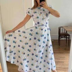 Robe Longue à Fleurs- 34 / 36 -Cachare Vetements Magasin f00d5077 a403 4c1c b094 fd60a03b4ce4