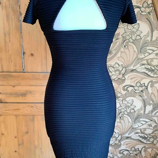 Robe 90's- 36 3 Robe 90's- 36 – Image 3