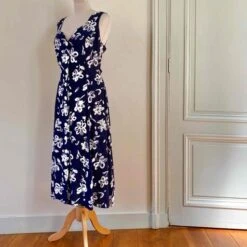 Robe à Fleurs- 36 / 38 -Cachare Vetements Magasin fe06b5e8 3dc7 4631 abd4 2175dd6be8f5