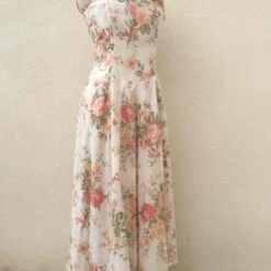 Robe Laura Ashley- 38 -Cachare Vetements Magasin ff15ae0d ff93 4d7e a929 a95fd1e9780c